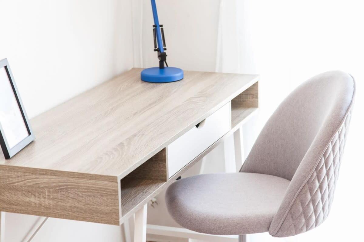 Contemporary Stylish Located Near Metaxourgeio Area Apartment *