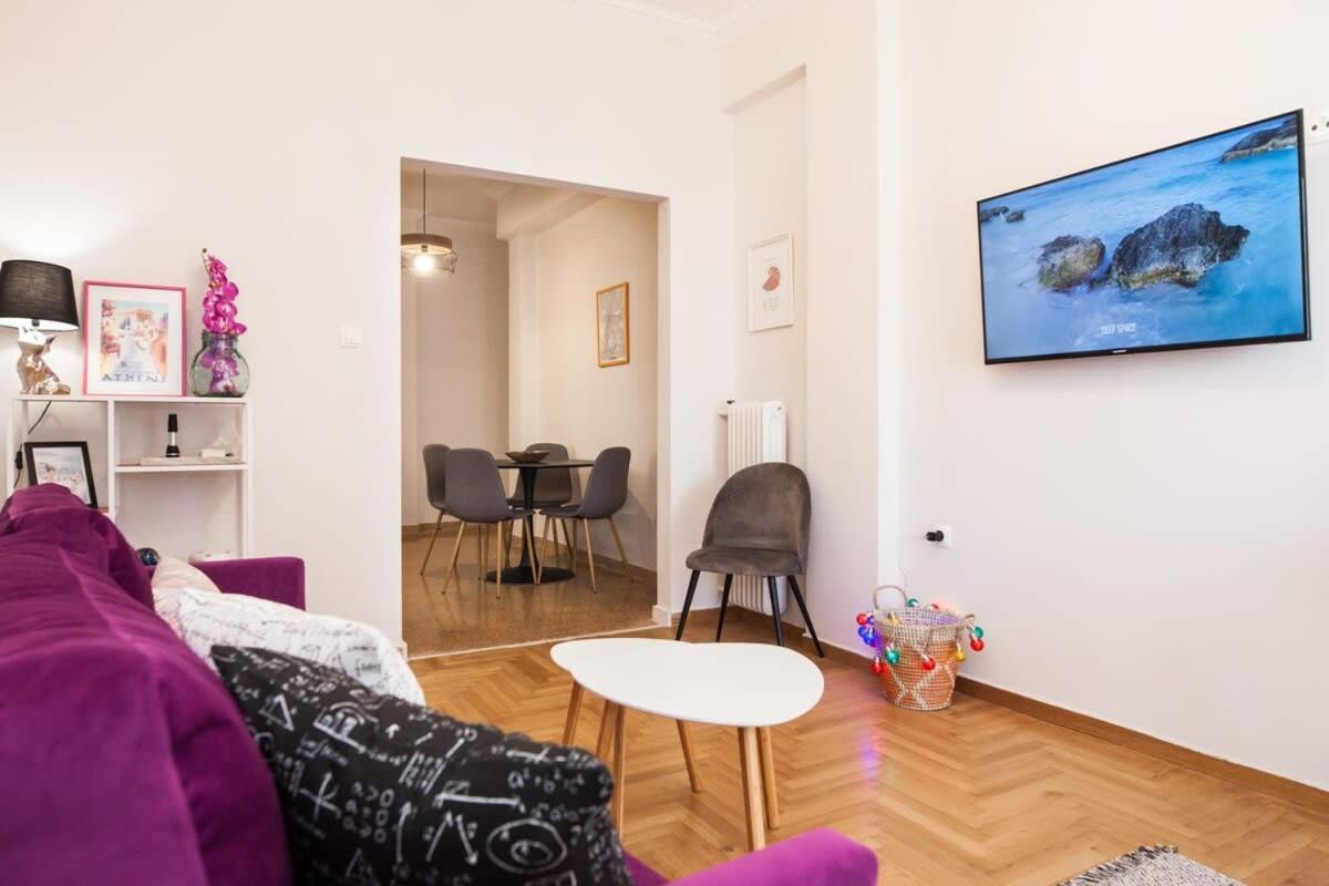 Apartment Contemporary Stylish Located Near Metaxourgeio Area Athens
