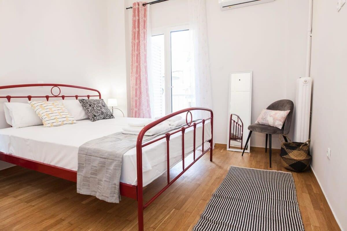 Apartment Contemporary Stylish Located Near Metaxourgeio Area *